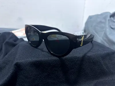 Black Cat-Eye Sunglasses with Gold Logo - Preowned