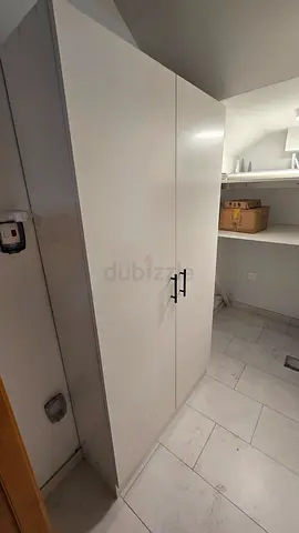 Storage unit