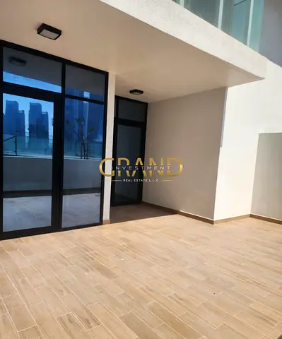1BR Junior | Large Terrace | Fully Furnished