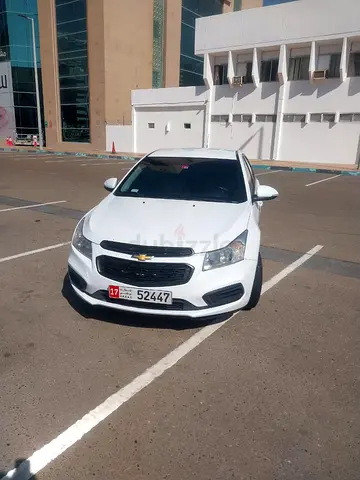 Well maintained chevrolet cruze 2016 GCC near ADCB head office electra Street