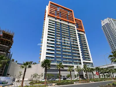Modern Golf View Apartment | Premium Amenities
