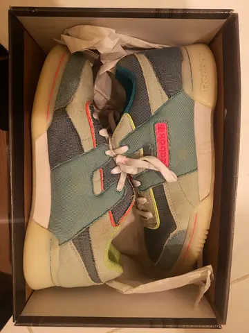 Original Retro WW 1984 Unisex Sneakers Size EUR 38.5 with Retro Box