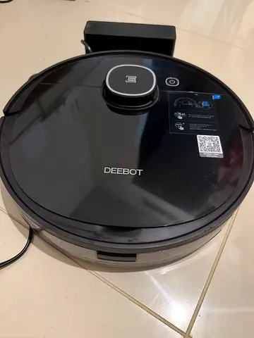 Deebot vacuum cleaner