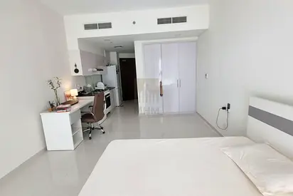 Bright Studio | Furnished | On Higher Floor