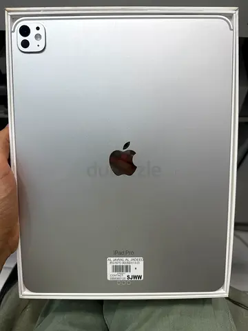 Apple IPad Pro 13inch 256GB Wi-Fi Silver USED