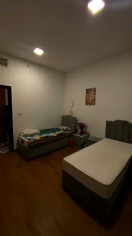 Bedspace in Standard Room | For Ladies only |  Near DMCC Metro and Marina Mall