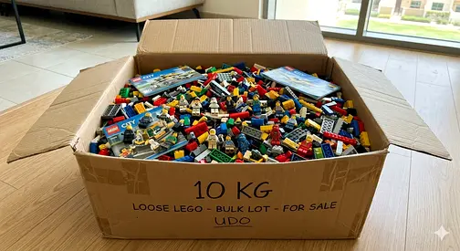 10 kg Loose LEGO Bulk Lot - Mixed Bricks and Minifigure Parts