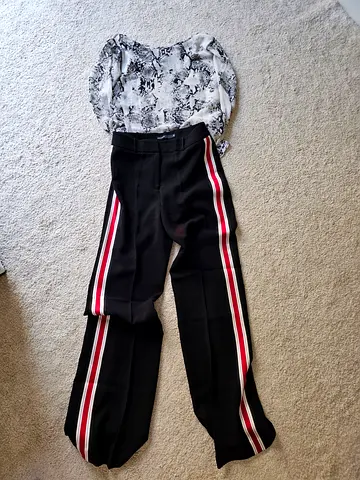Karen millen pants outfit S