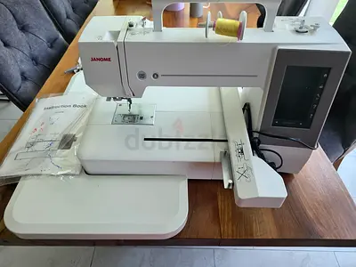 ✨ Janome Memory Craft 550E Embroidery Machine – Excellent Condition ✨