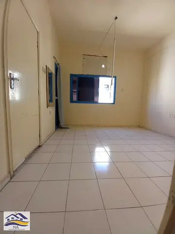 TODAY OFFER/STUDIO FOR RENT FAMILY BUILDING NEAT CLEAN