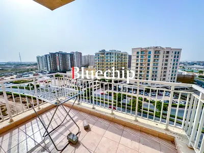 Lake View | Notice Served | Near to Bus Stop