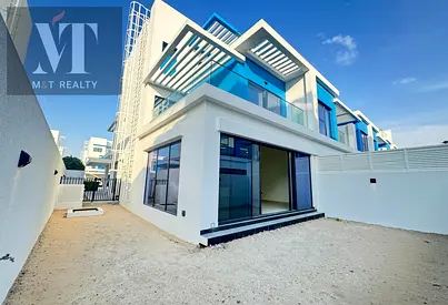 Vacant | New | Near to Park | Corner | Maids