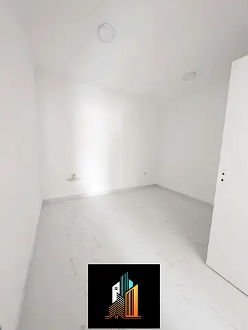 NEW RENOVATED 2BHK/2 BATHROOMS+BALCONY