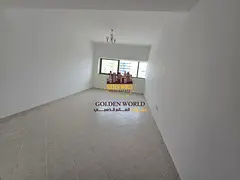 1BR apartment in Al Majaz 1, Sharjah. Free AC, 1 bedroom and living room, built-in wardrobes. Prime