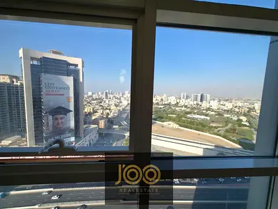 شقة غرفة وصالة للبيع في أبراج سيتي تاورز بإطلالة مفتوحة على القصر مع باركينج خاص وتقسيط مريح