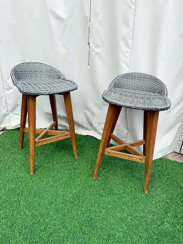 Set of 2 Rattan-Style Wooden Bar Stools — Grey Woven Seats