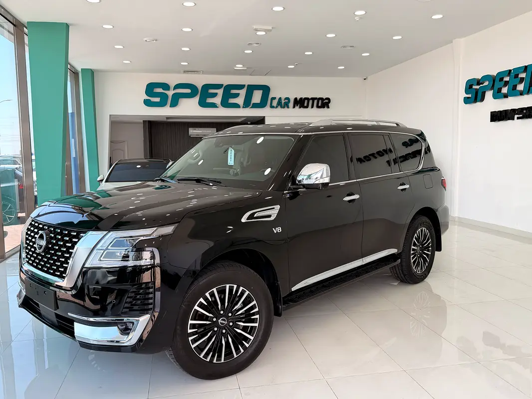 Nissan Patrol 2024 — photo 1 of 14
