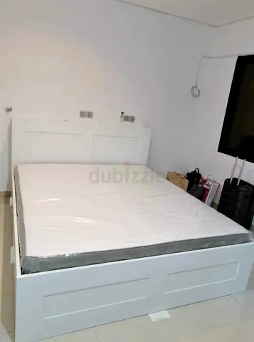 IKEA brimnes king size 180×200cm bed frame with headboard+ 4 big storage drawers with IKEA mattress