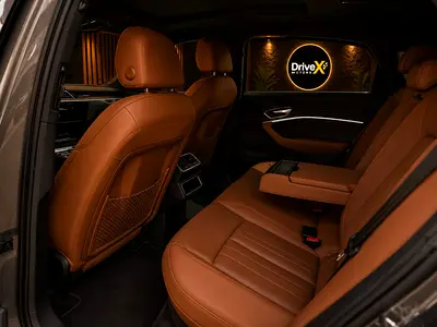 2022 AUDI E-TRON 缩略图 11