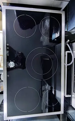 Gaggenau latest model series 4900 induction cooktop built-in 80cm integrated by tata