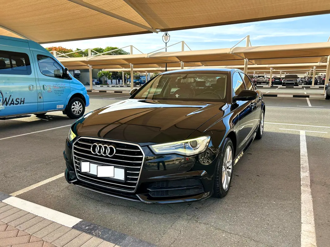 Audi A6 2017 — photo 1 of 9