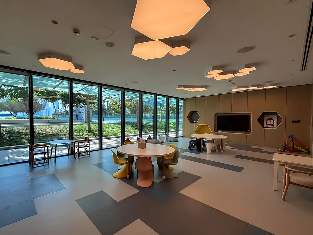 gallery-image