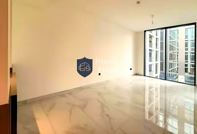 Waterfront Living | Prime Location | Brand New