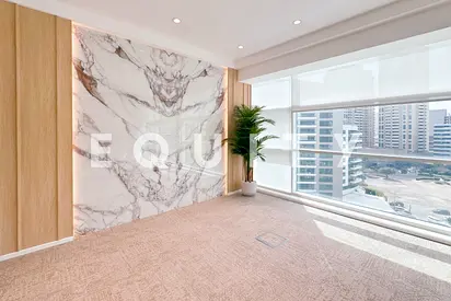 Upgraded | Fully Furnished | 550 SQFT