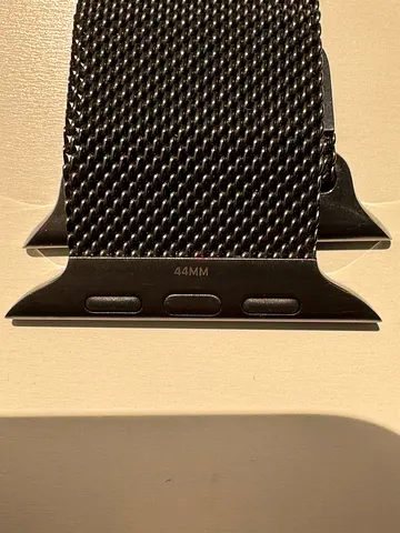 Original Apple Milanese Loop – Black – 44/45mm