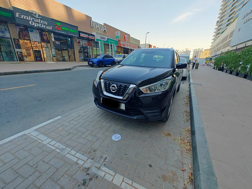 Nissan Kicks 2020 — photo 1 of 6