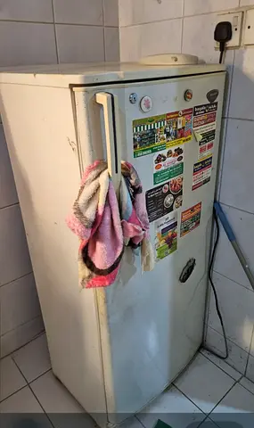 URGENT SALE: REFRIGERATOR -50aed