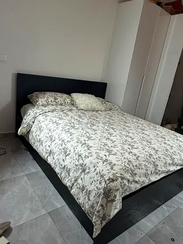Ikea Hydraulic Queen size bed with mattress available in perfect condition