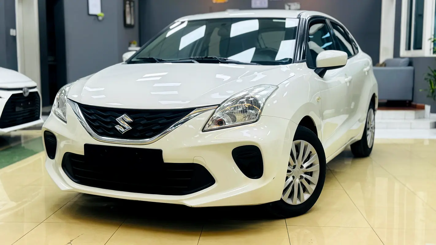 Suzuki Baleno 2022 — photo 1 of 12