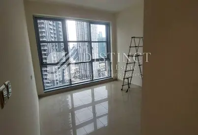 Elegant 2-Bed, Iconic Fountain Views, Vacant