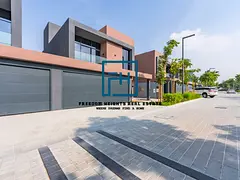 HOT OFFER I 4Bed Villa I Freehold I Prime Location