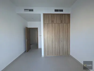 3 SPACIOUS BEDROOMS | VACANT ON JUNE | ENQUIRE TODAY