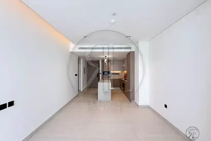 Premium 1BR | Private Balcony Pool