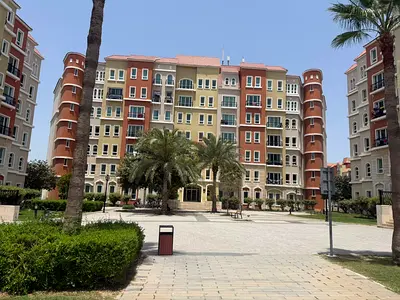 2BHK Apartment Available in Discovery Gardens