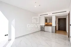 Brand New Apt | Low Floor | 4 Cheques Available