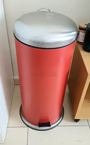 Red Pedal Step Trash Bin - 30L (Used)