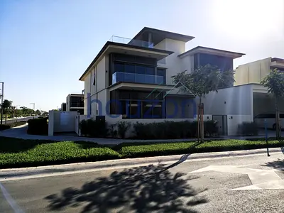 Brand New 5BR | Rooftop Terrace | Big Layout