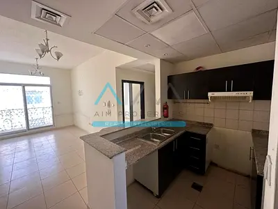 Spacious 1-Bedroom Apartment for Rent in Liwan – Yarmouk Building
