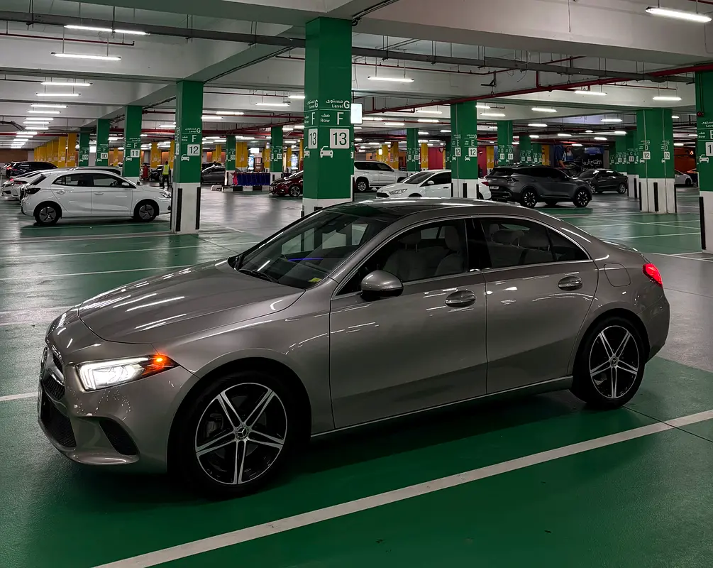 Mercedes-Benz A-Class 2019 — photo 1 of 11