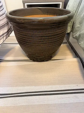Large Decorative Ceramic Planter Pot – Dark Brown Textured Finish