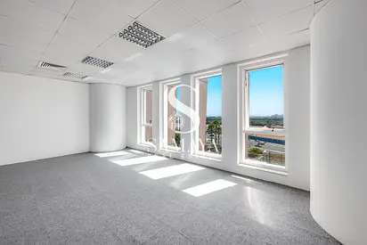 Ready to Move In | Unfurnished Office | Churchill Tower