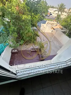 Luxury Villa for Annual Rent in Sharjah – Al Ramla East / Al Raqqa Suburb 🔥 📍 Exceptional lo