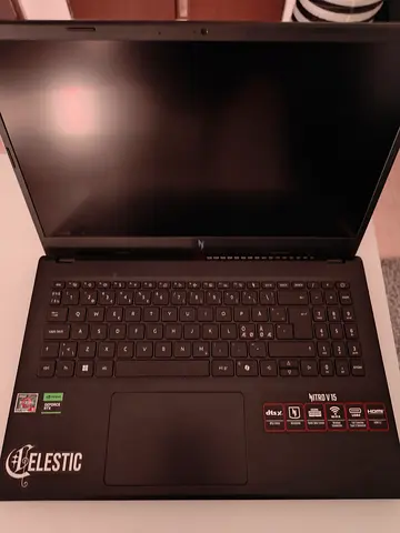 Acer Nitro V15 16GB DDR5