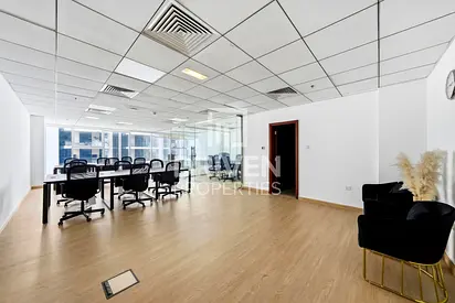 Canal View | Prime Location | Ideal Office