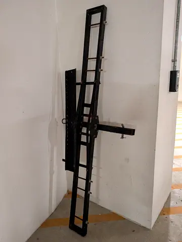 Heavy-Duty Vertical Hitch Rack – Space-Saving Dirt Bike Carrier