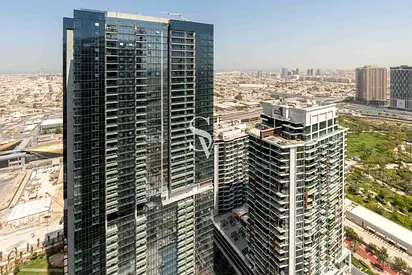 Ready To Move In | Higher Floor | Near Metro